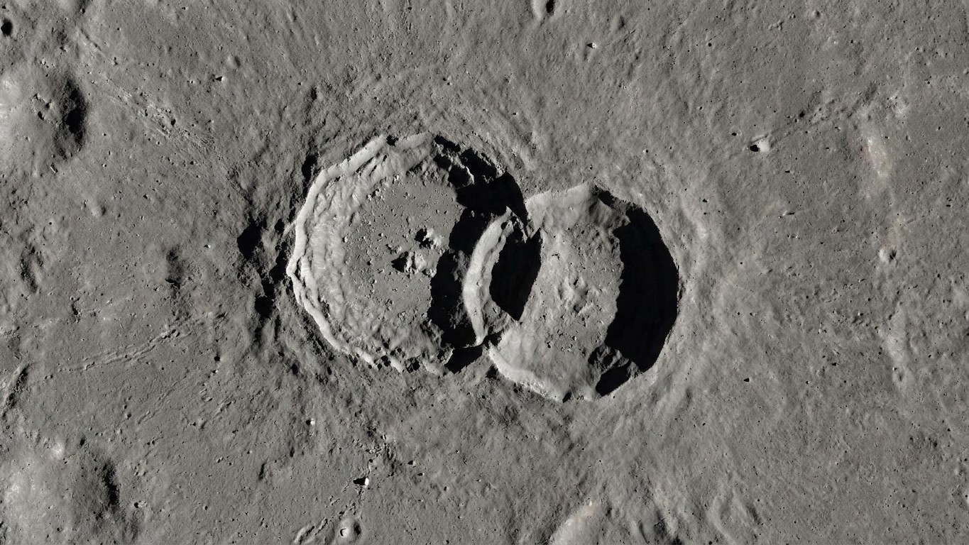 Un étage de fusée que personne ne réclame a percuté la face cachée de la Lune en mars 2022 : quand la sonde de la NASA a p...